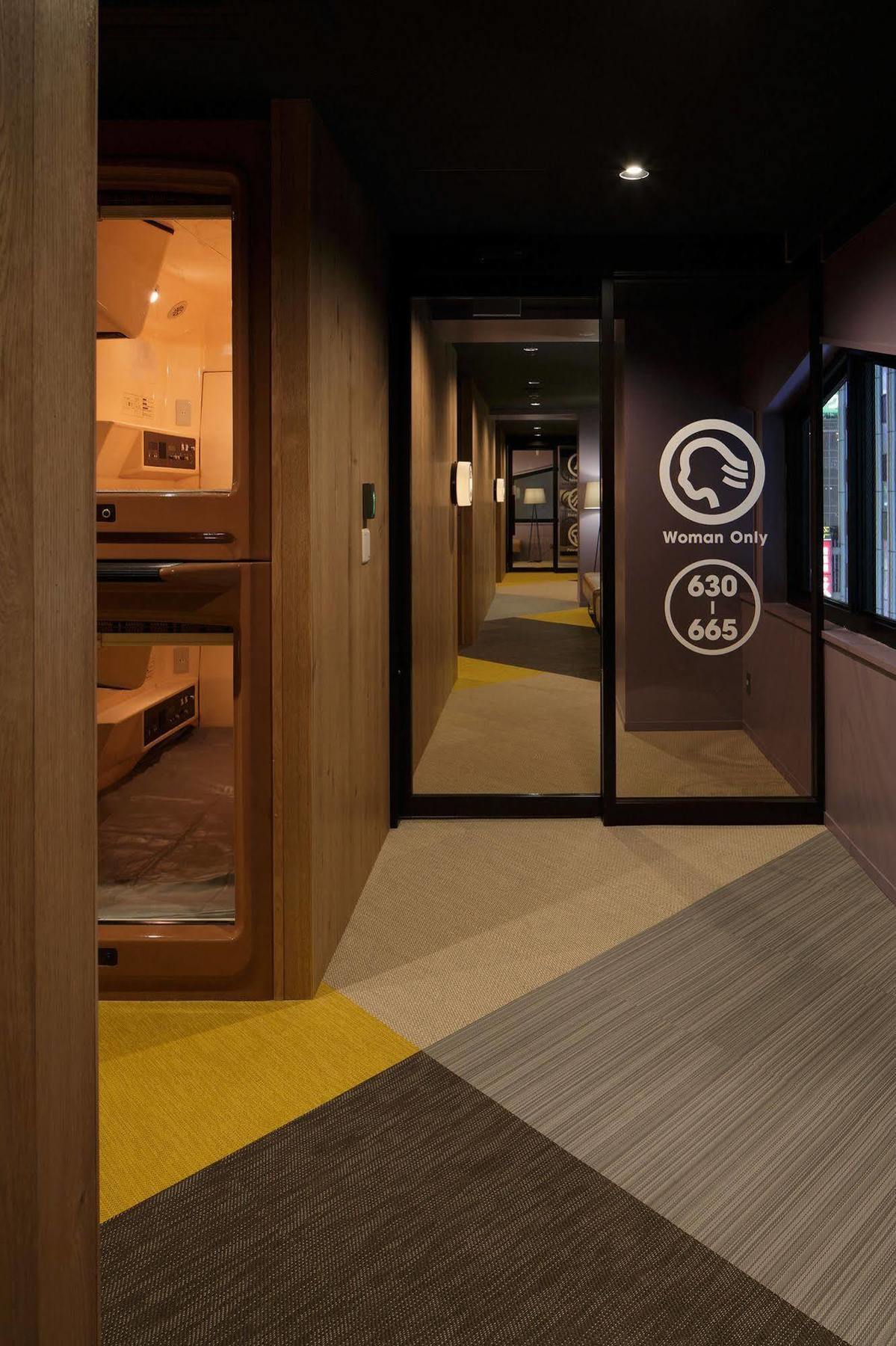 Booth Netcafe & Capsule Hotel Tokyo Eksteriør billede